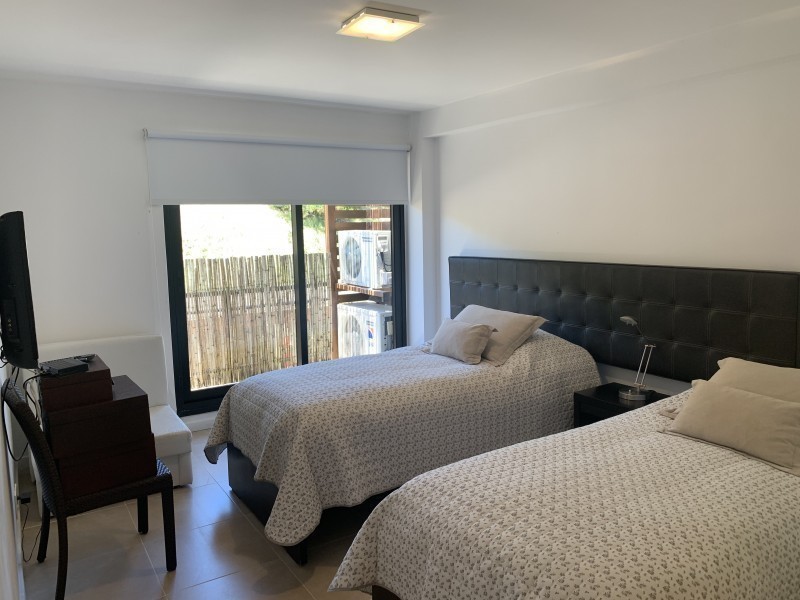 Muy lindo departamento en Punta Ballena